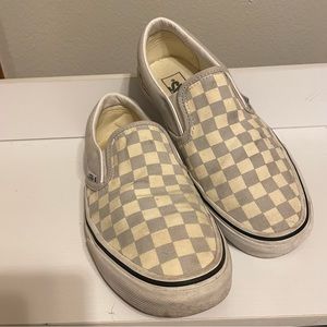 Women’s Vans gray/white checkered size 8